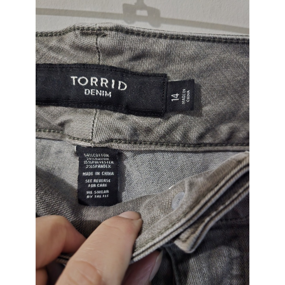 bermuda shorts women Torid Size 14 - Picture 4 of 7